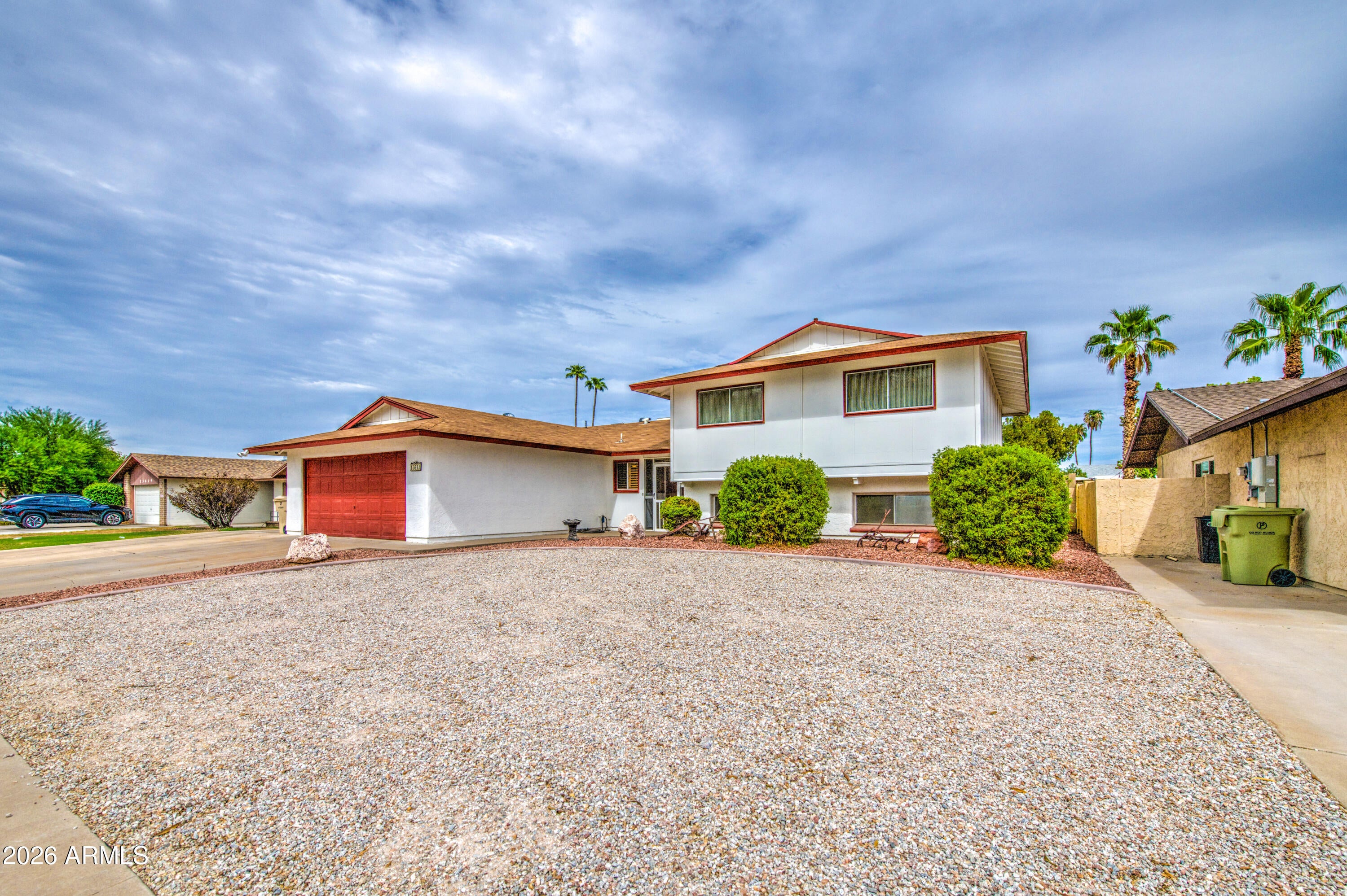 15613 N 57TH Drive