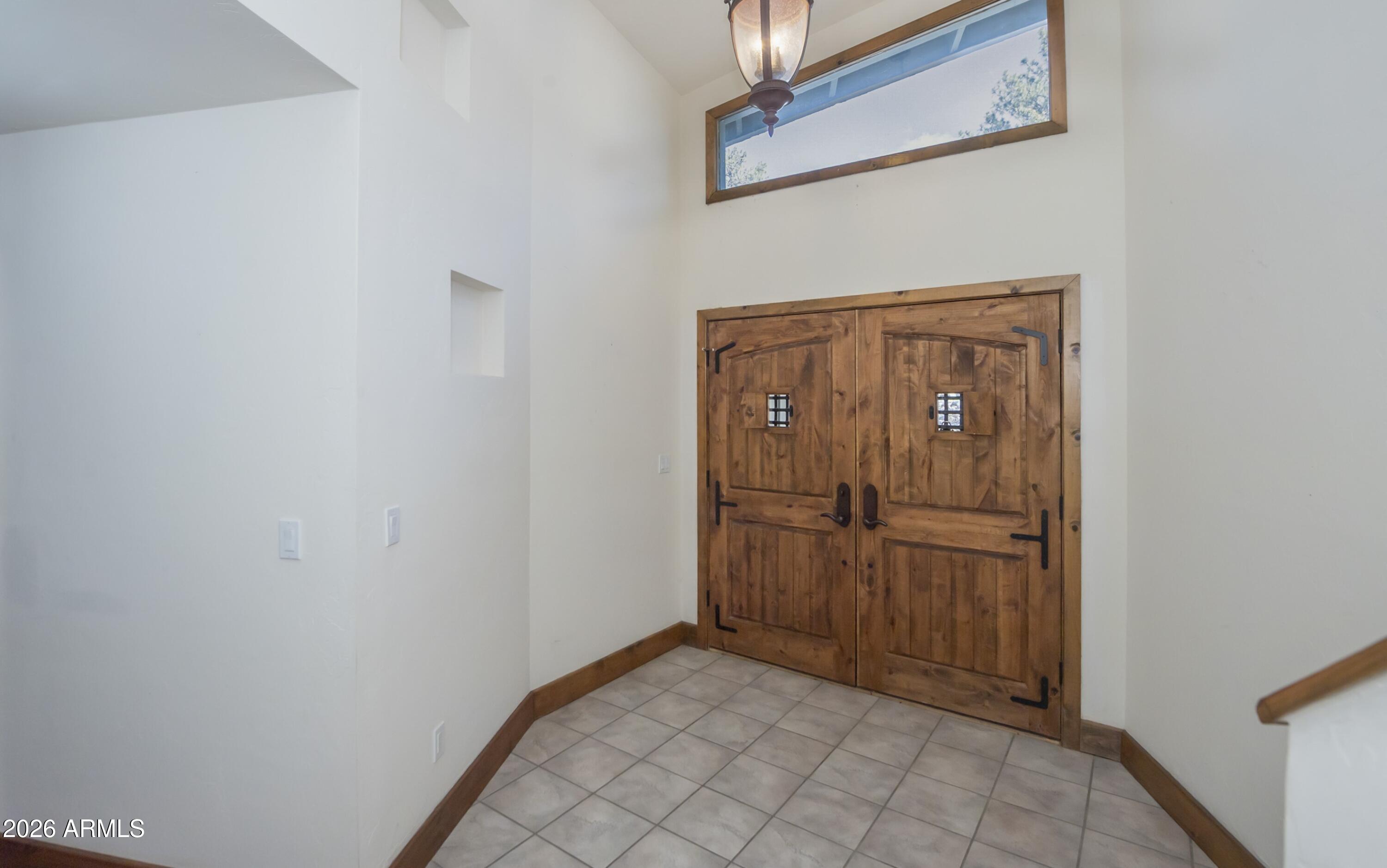 1106 E TIMBER RIDGE Road