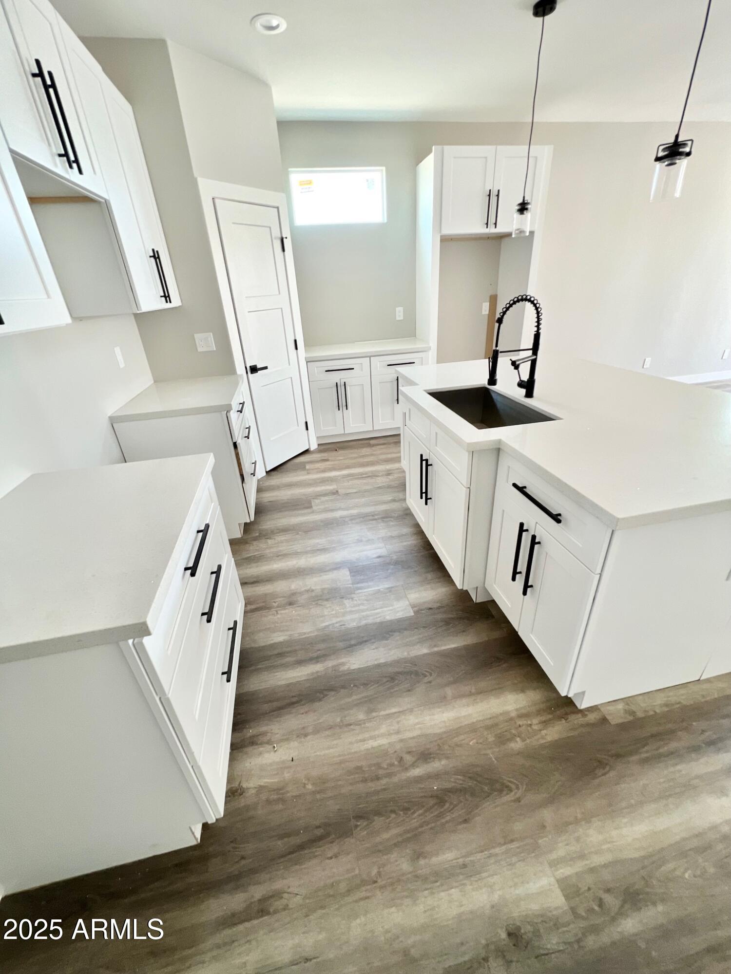 2537 E Southgate Avenue 2