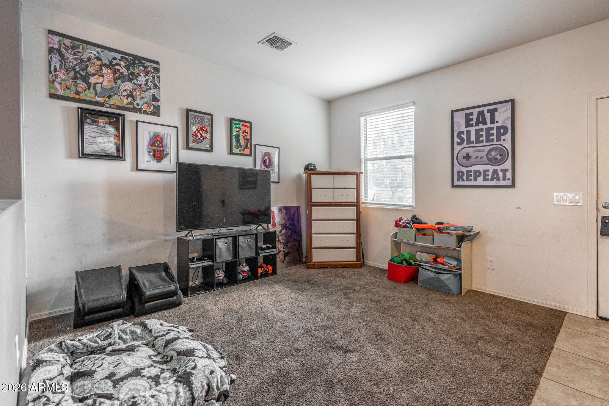 11610 W VENTURA Street W