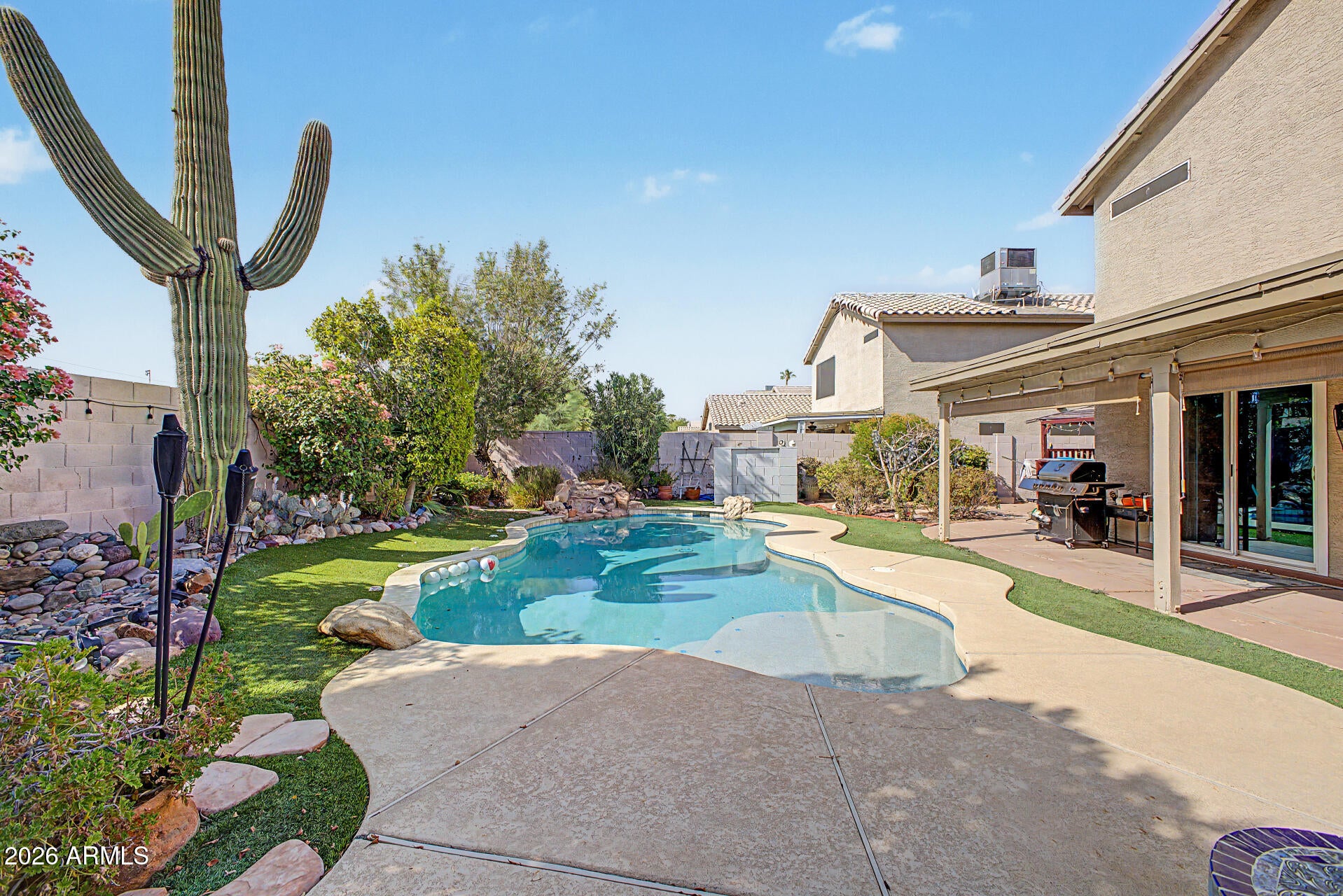 17202 N 40TH Place