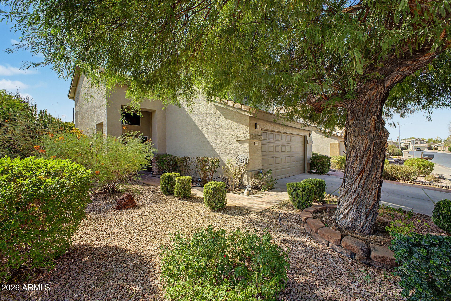 17202 N 40TH Place