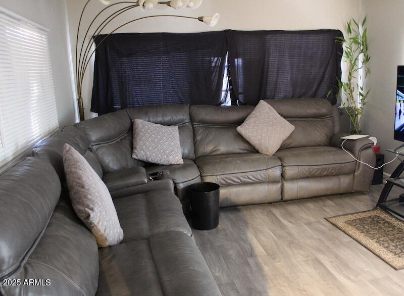 10401 N Cave Creek Road 254