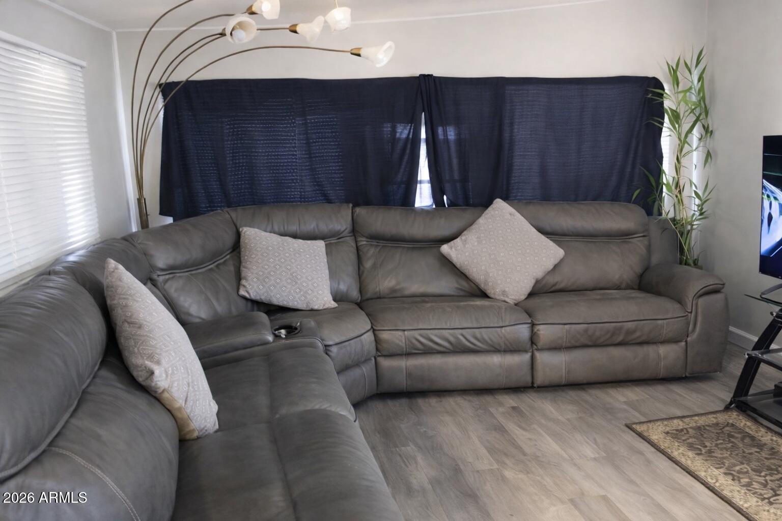 10401 N Cave Creek Road 254