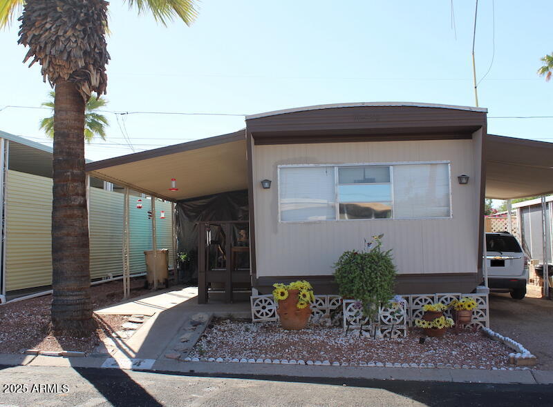 10401 N Cave Creek Road 254