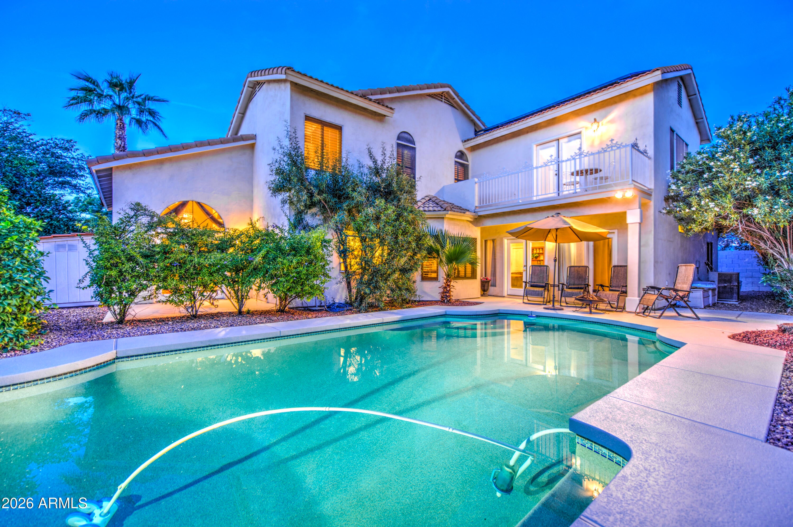2201 E TAHITIAN Way