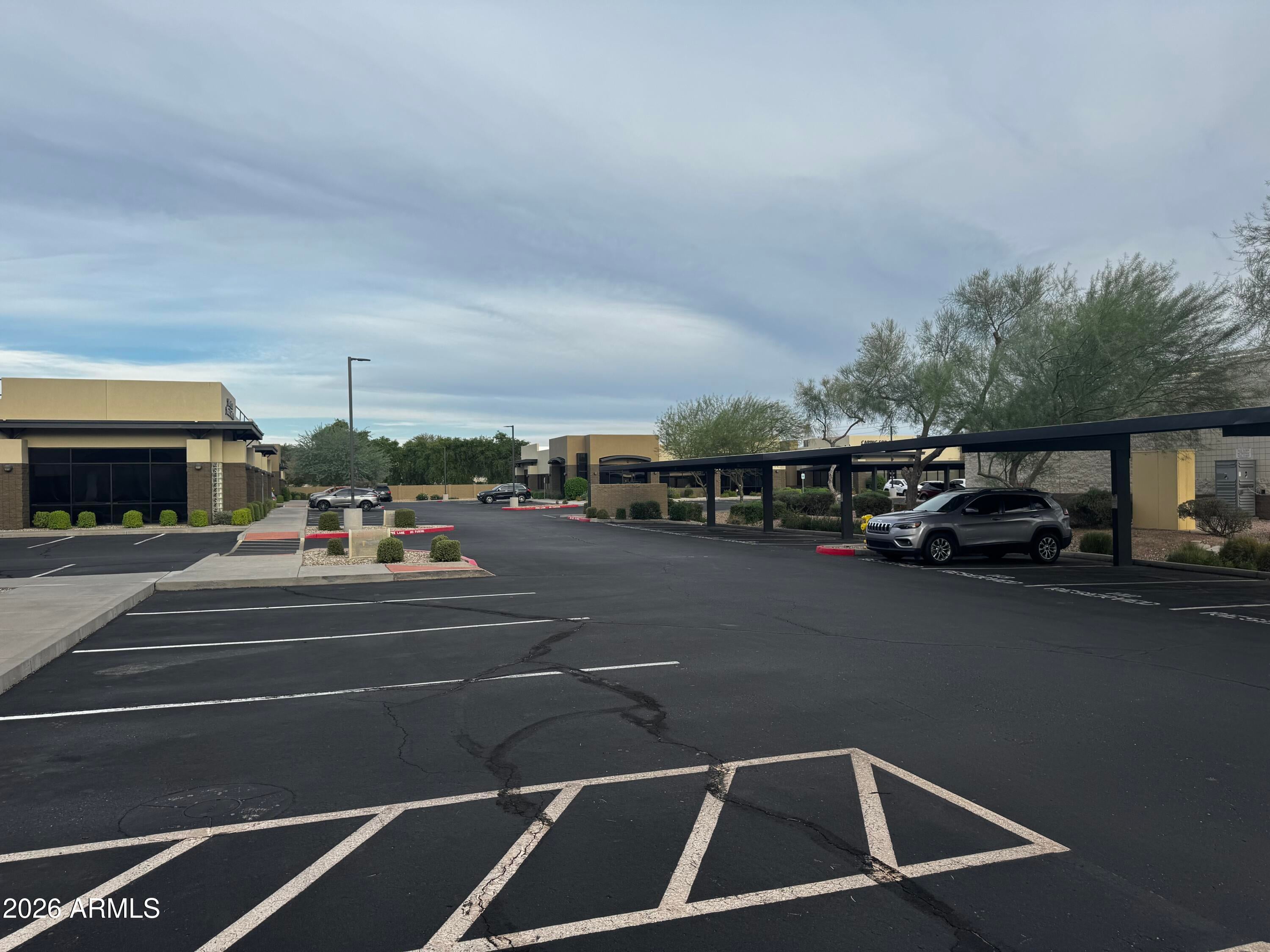 8282 W CACTUS Road E-144