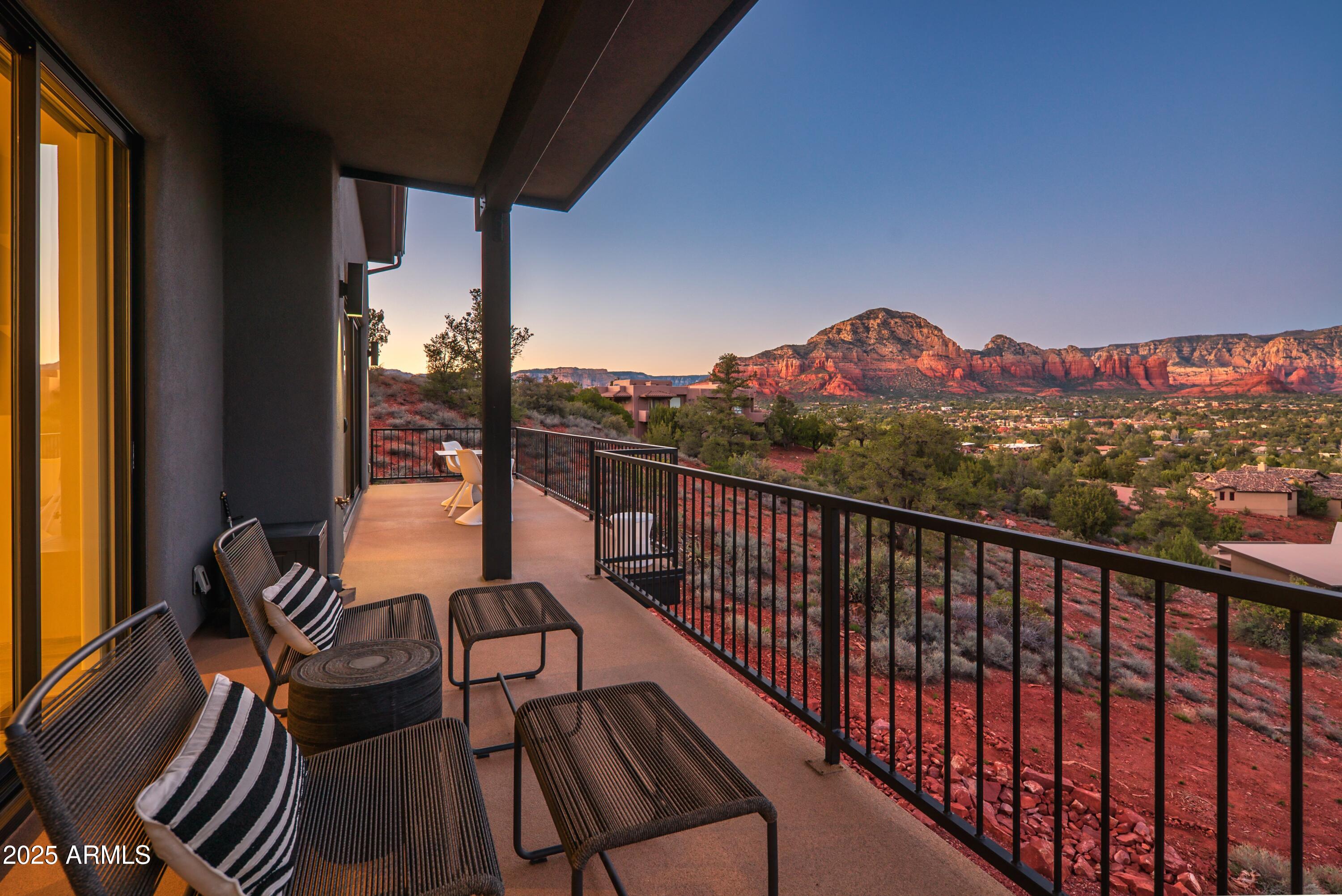 3266 CALLE DEL MONTANA --