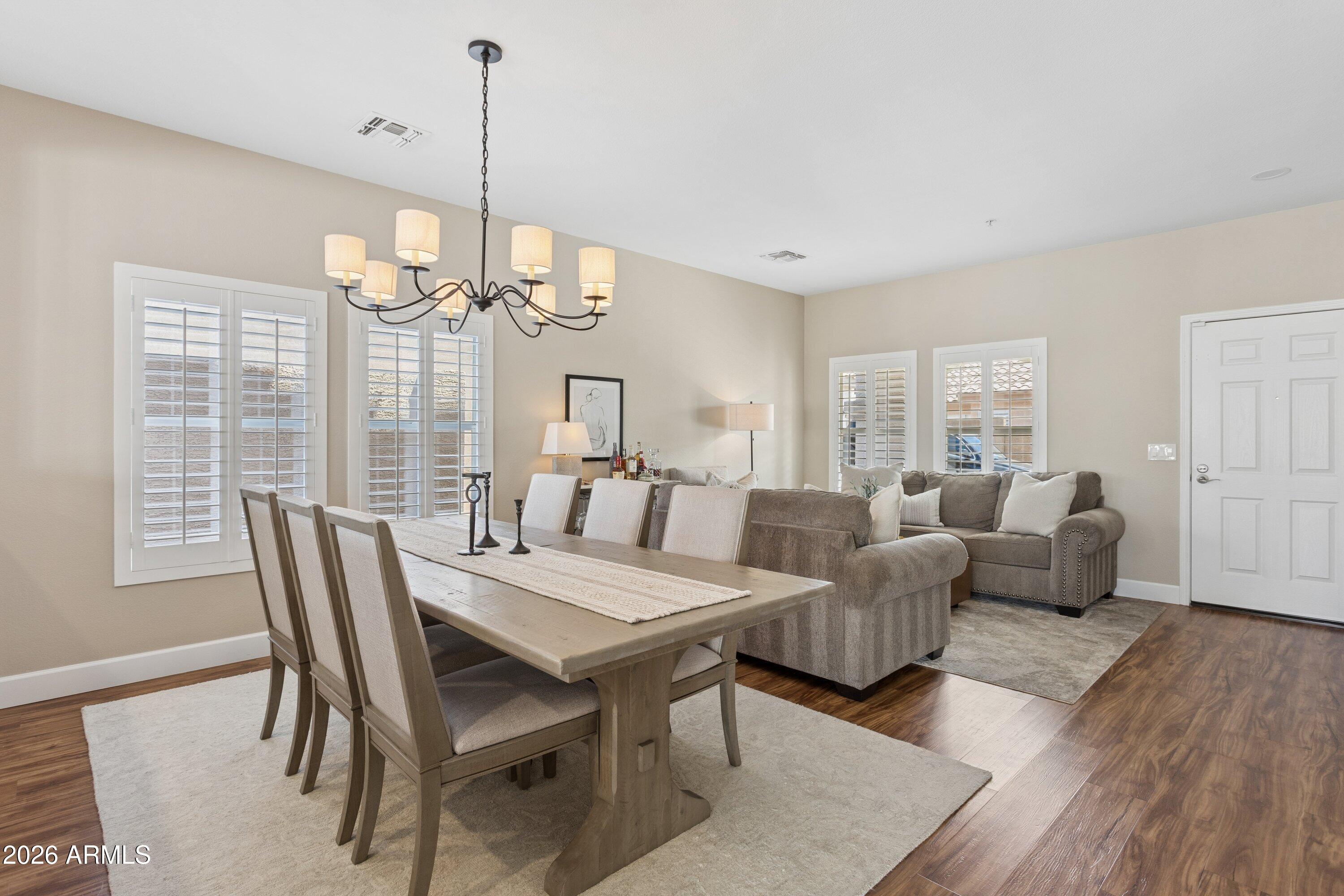 ARIZONA PARK PLACE - Residential