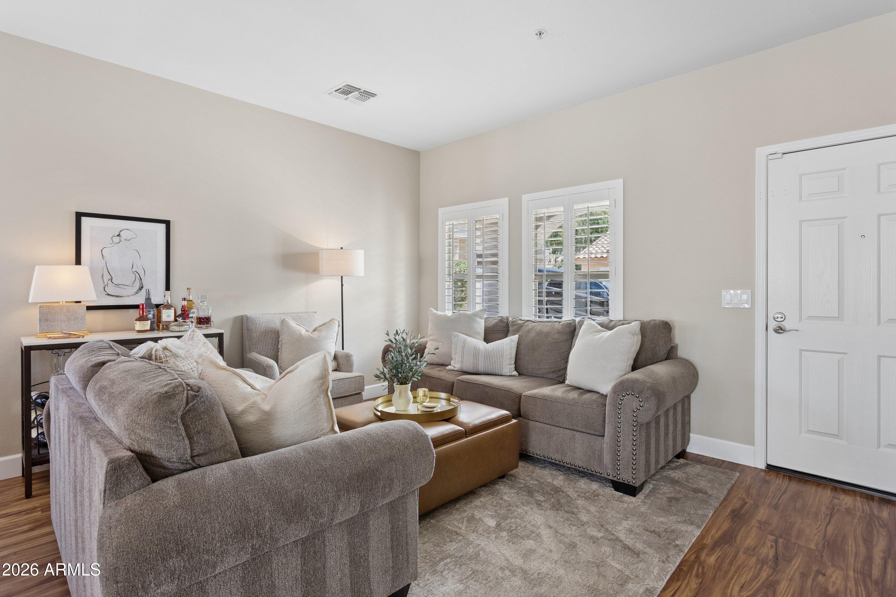 ARIZONA PARK PLACE - Residential