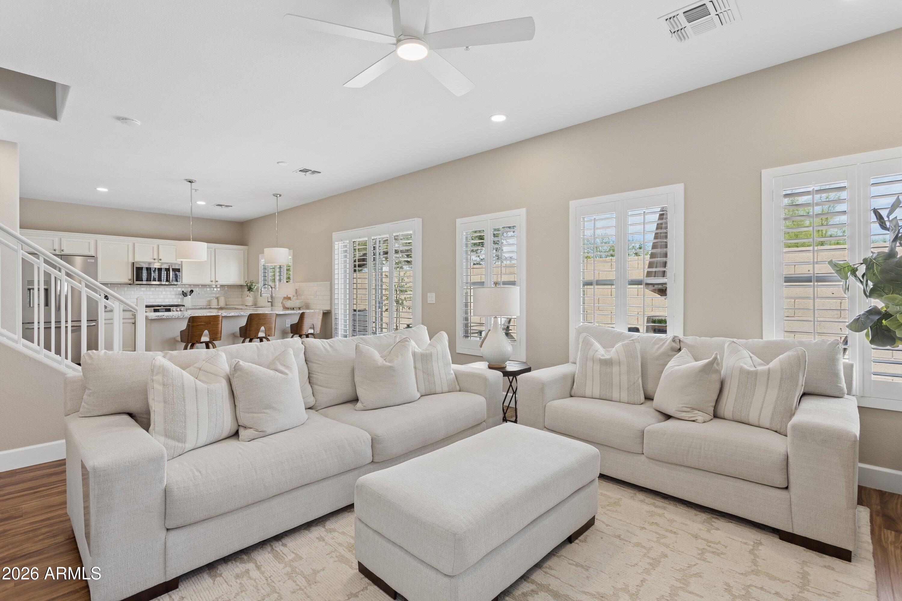 ARIZONA PARK PLACE - Residential