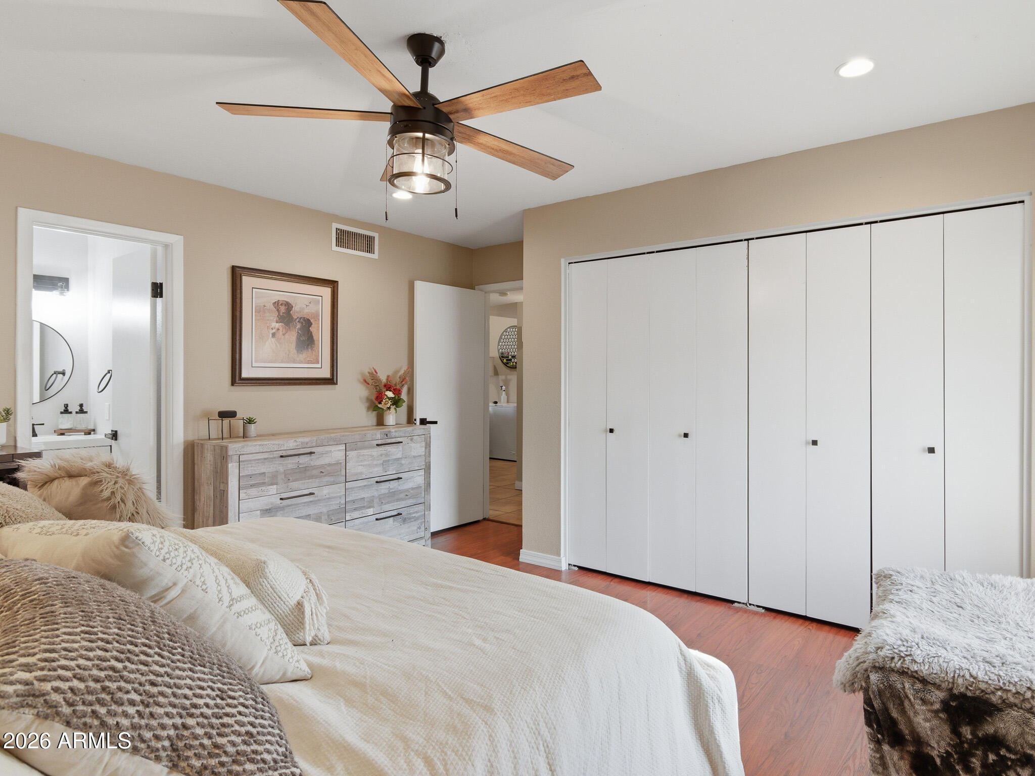 1342 W EMERALD Avenue 278