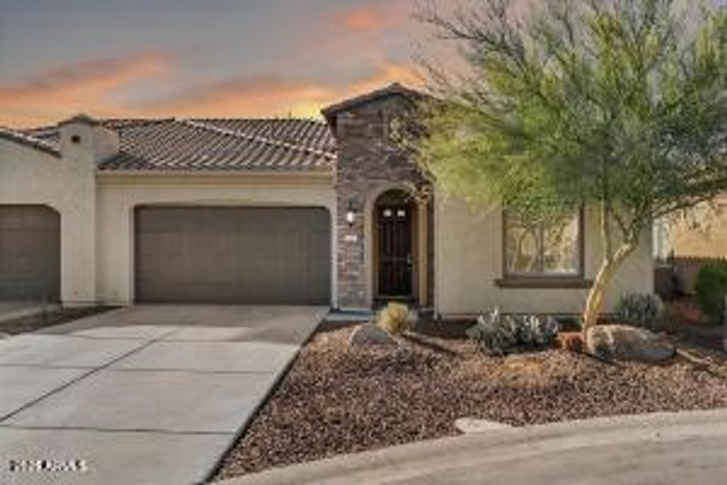 Photo of 16945 W Vernon Avenue, Goodyear, AZ 85395 (MLS # 6985785)