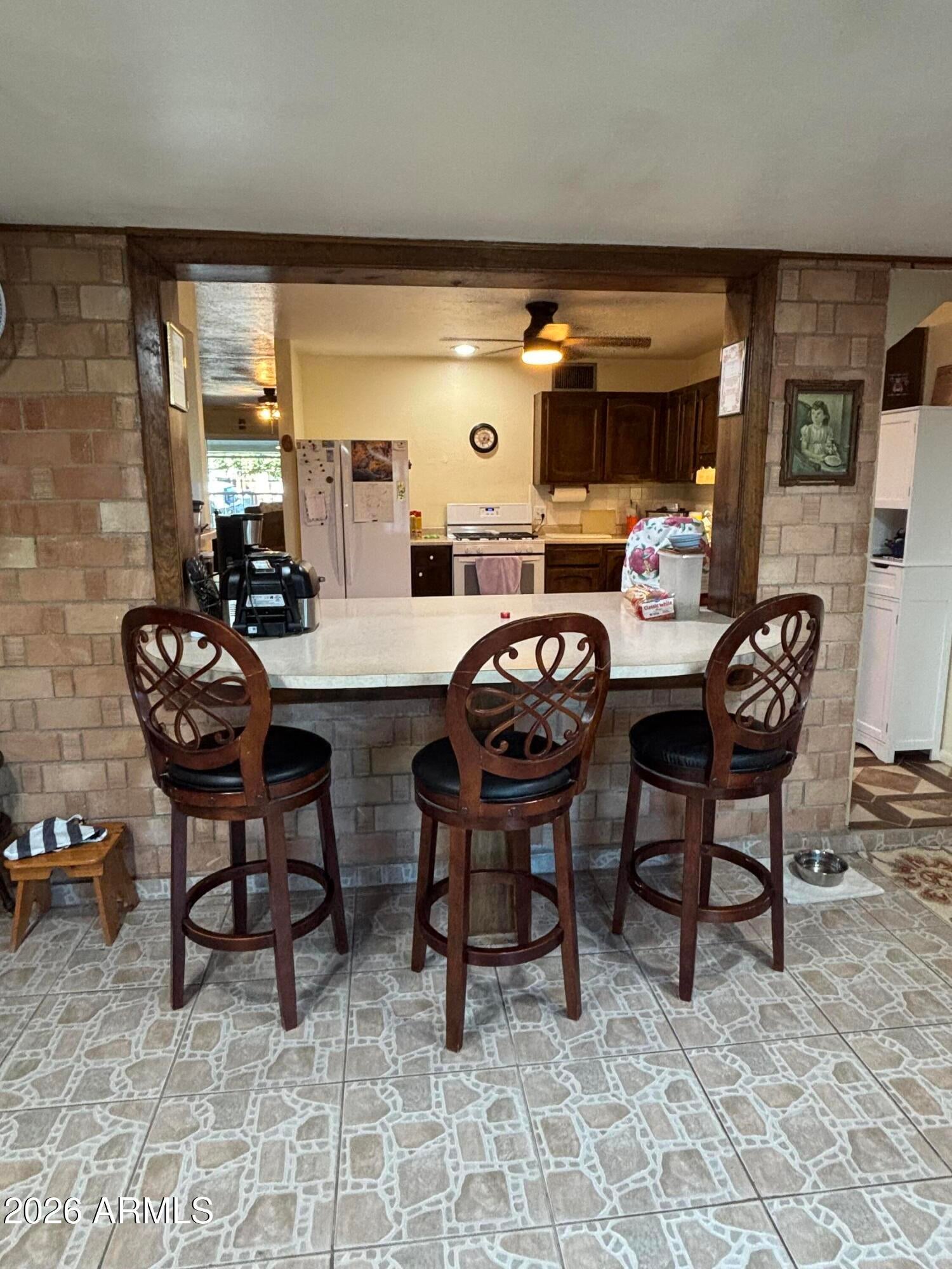 3915 W KEIM Drive