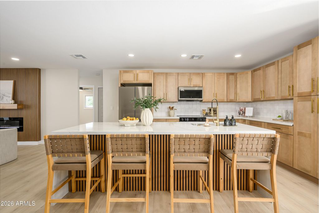 Photo of 1655 E La Jolla Drive, Tempe, AZ 85282 (MLS # 6968571)