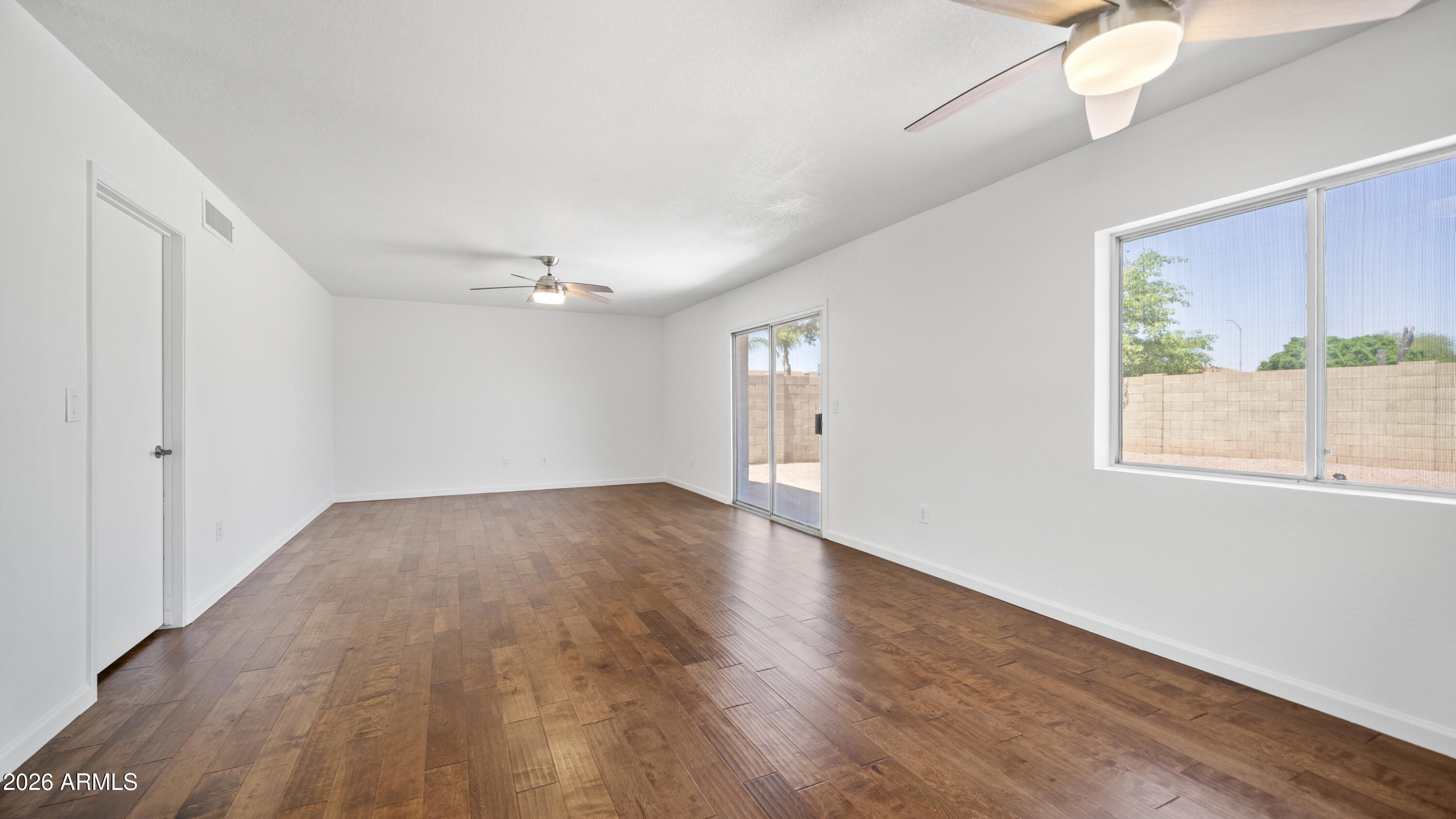 3420 E DRAGOON Avenue