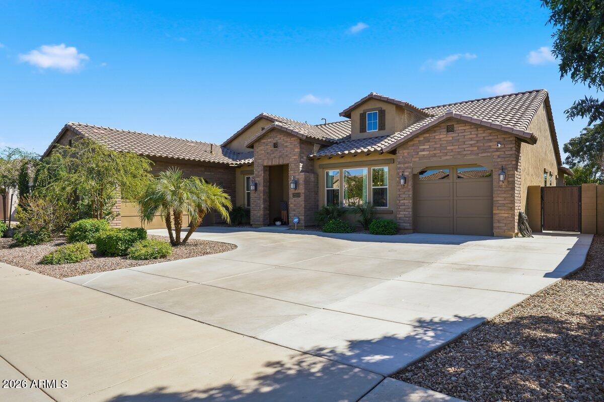 22333 E MAYA Road