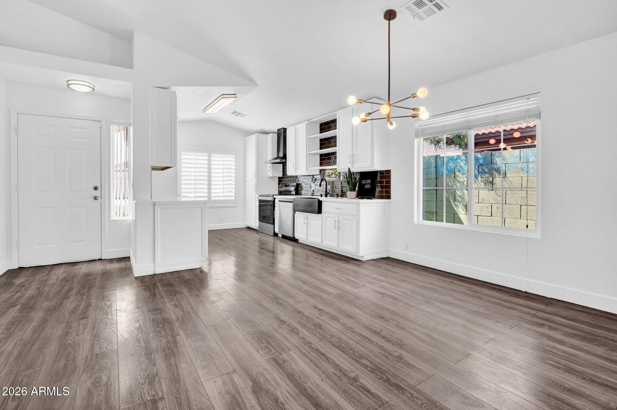 9248 W IRONWOOD Drive