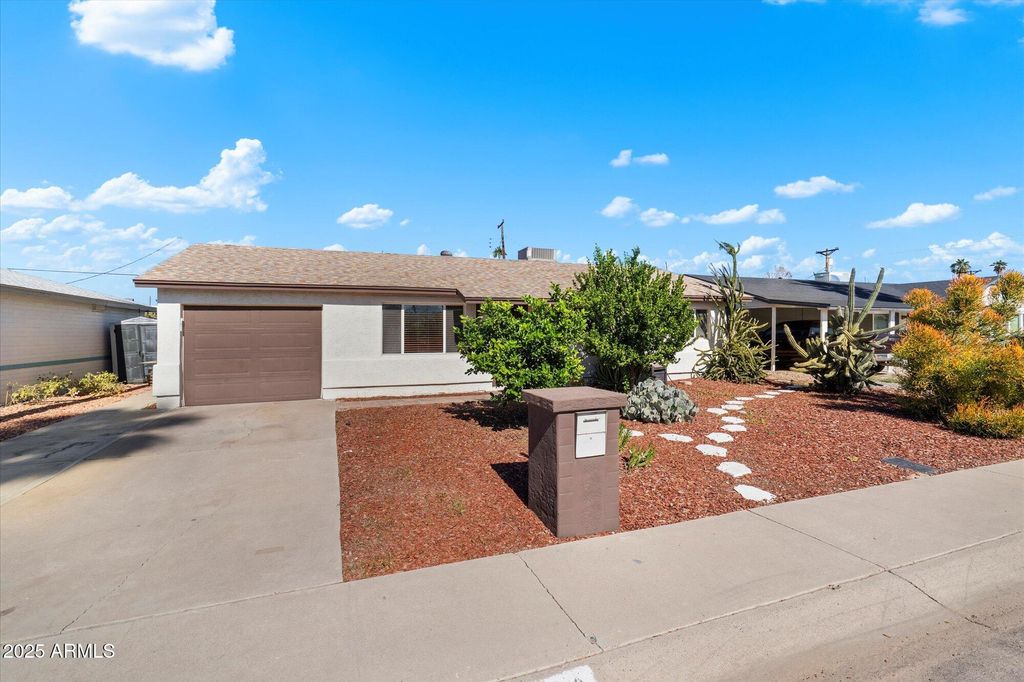 Photo of 7842 E Willetta Street, Scottsdale, AZ 85257 (MLS # 6945378)