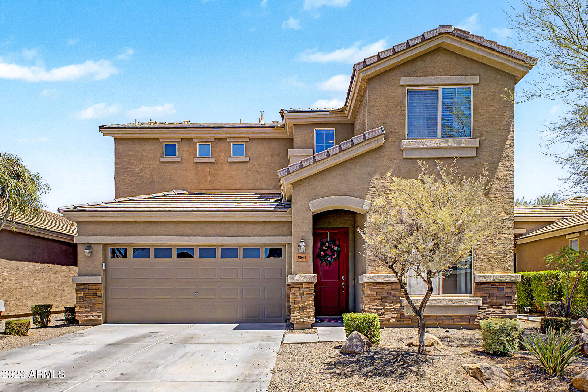 8864 W CAMERON Drive