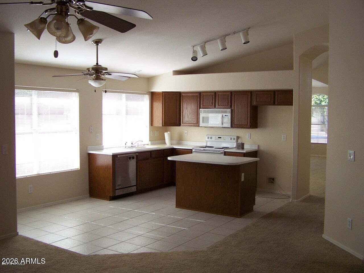 3312 E Mountain Vista Drive