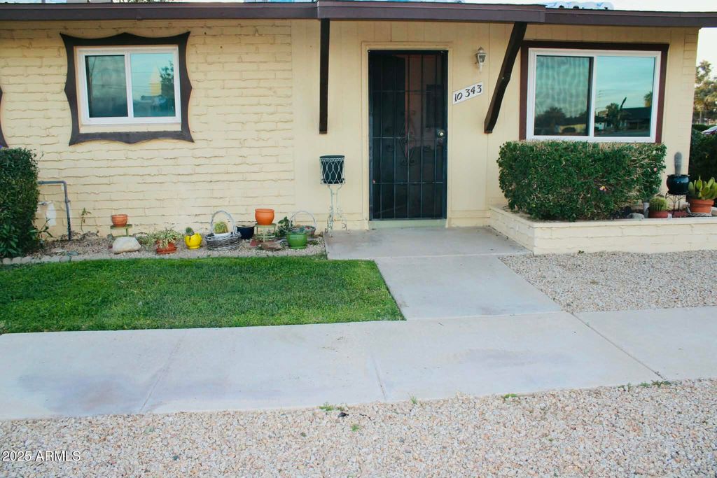 Photo of 10343 W Peoria Avenue, Sun City, AZ 85351 (MLS # 6957838)