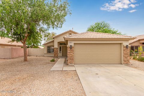 Single Family Residence in Glendale AZ 7825 PALO VERDE Drive.jpg