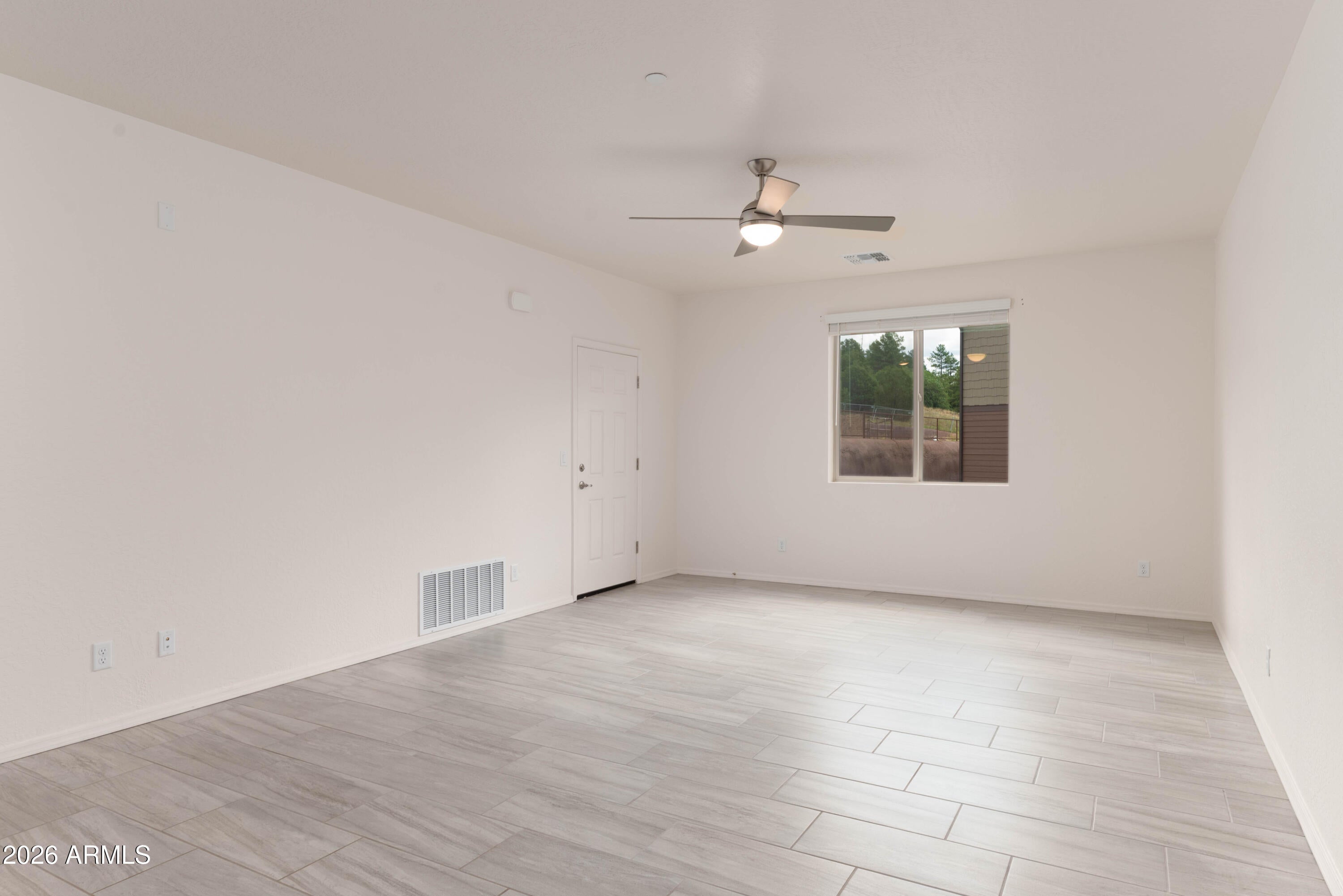 1650 E PONDEROSA Parkway 228