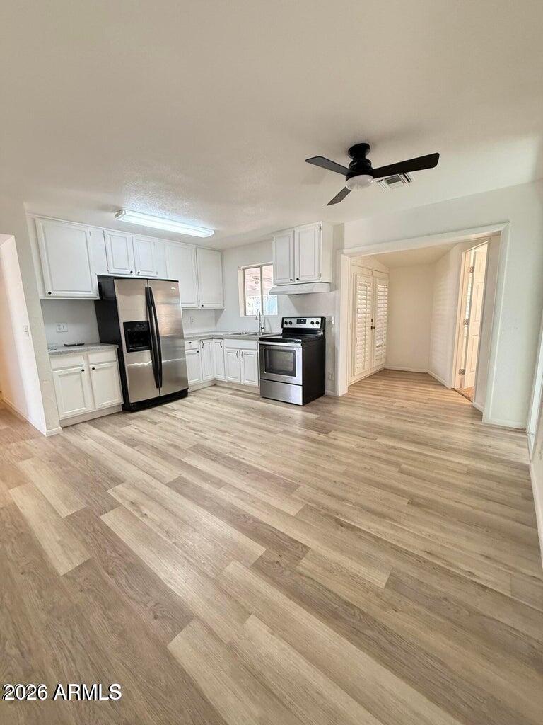 2127 E Bayberry Avenue