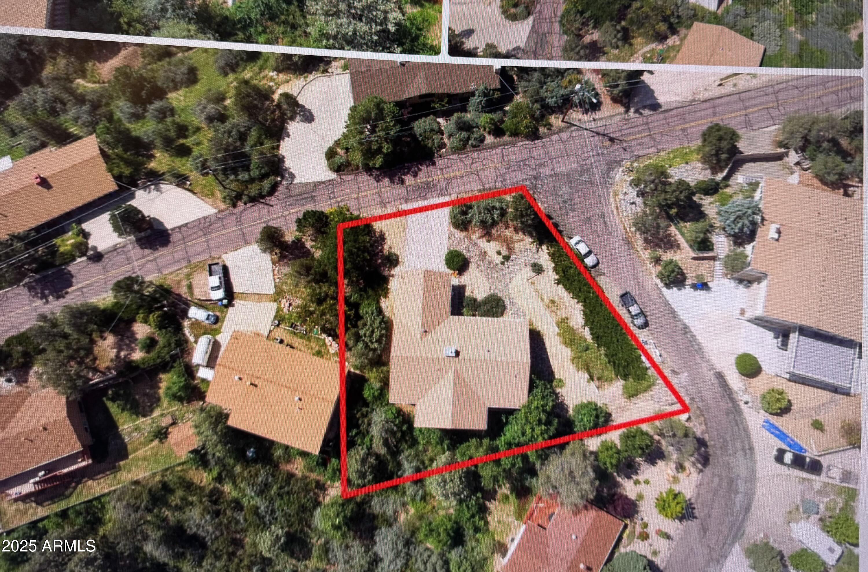 2220 SANDIA Drive