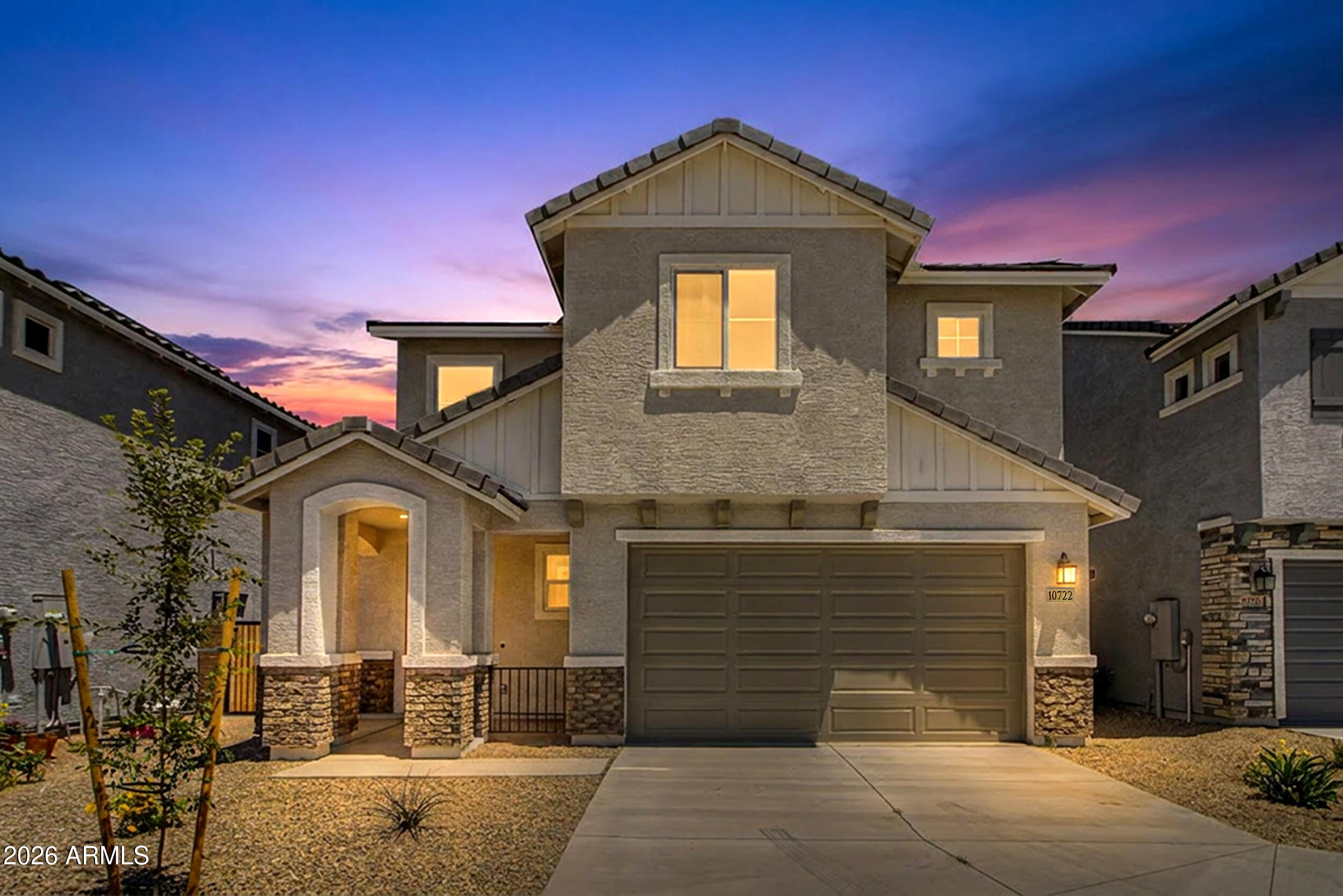 10722 E DRAGOON Circle