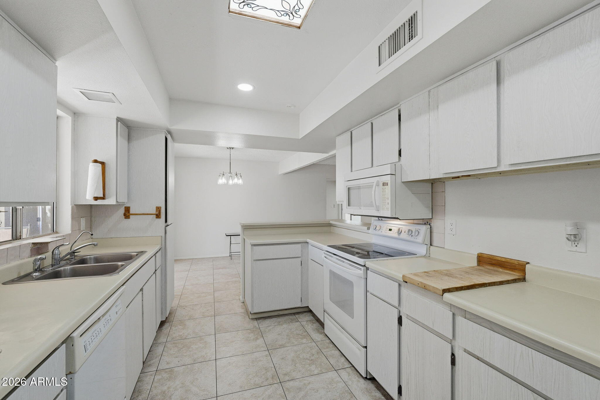 26402 S LAKEMONT Drive