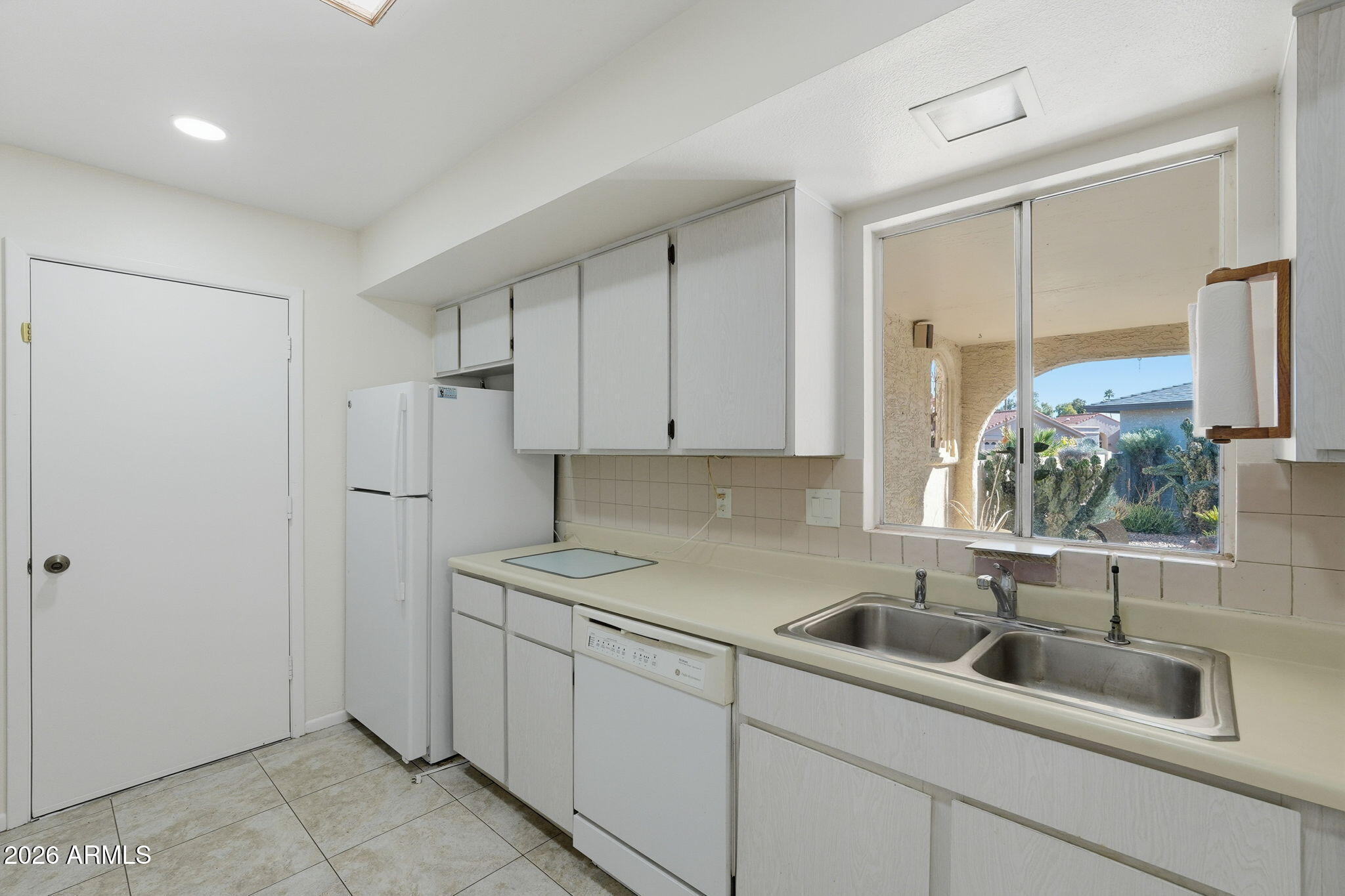 26402 S LAKEMONT Drive