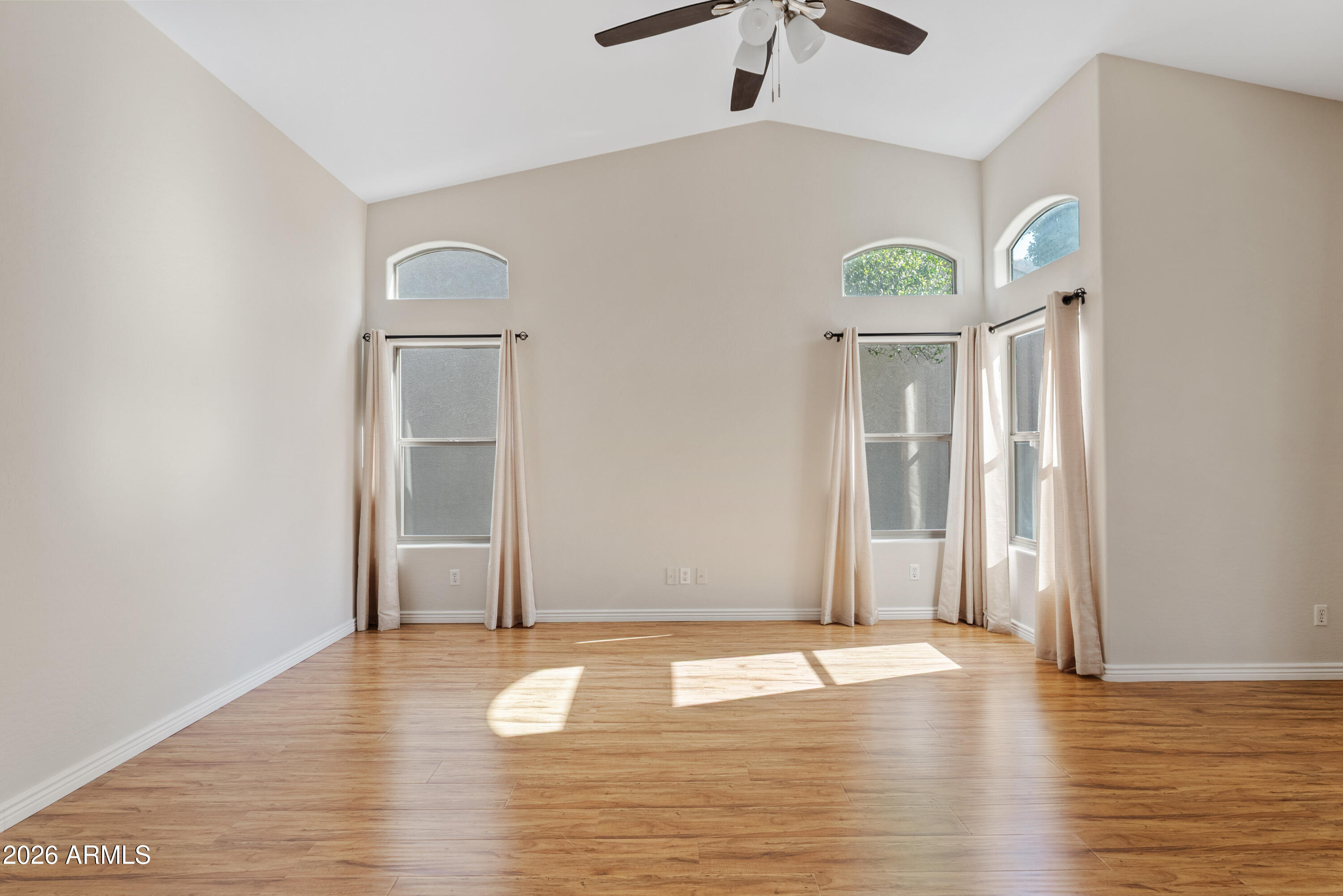 1932 N MESA Drive 33