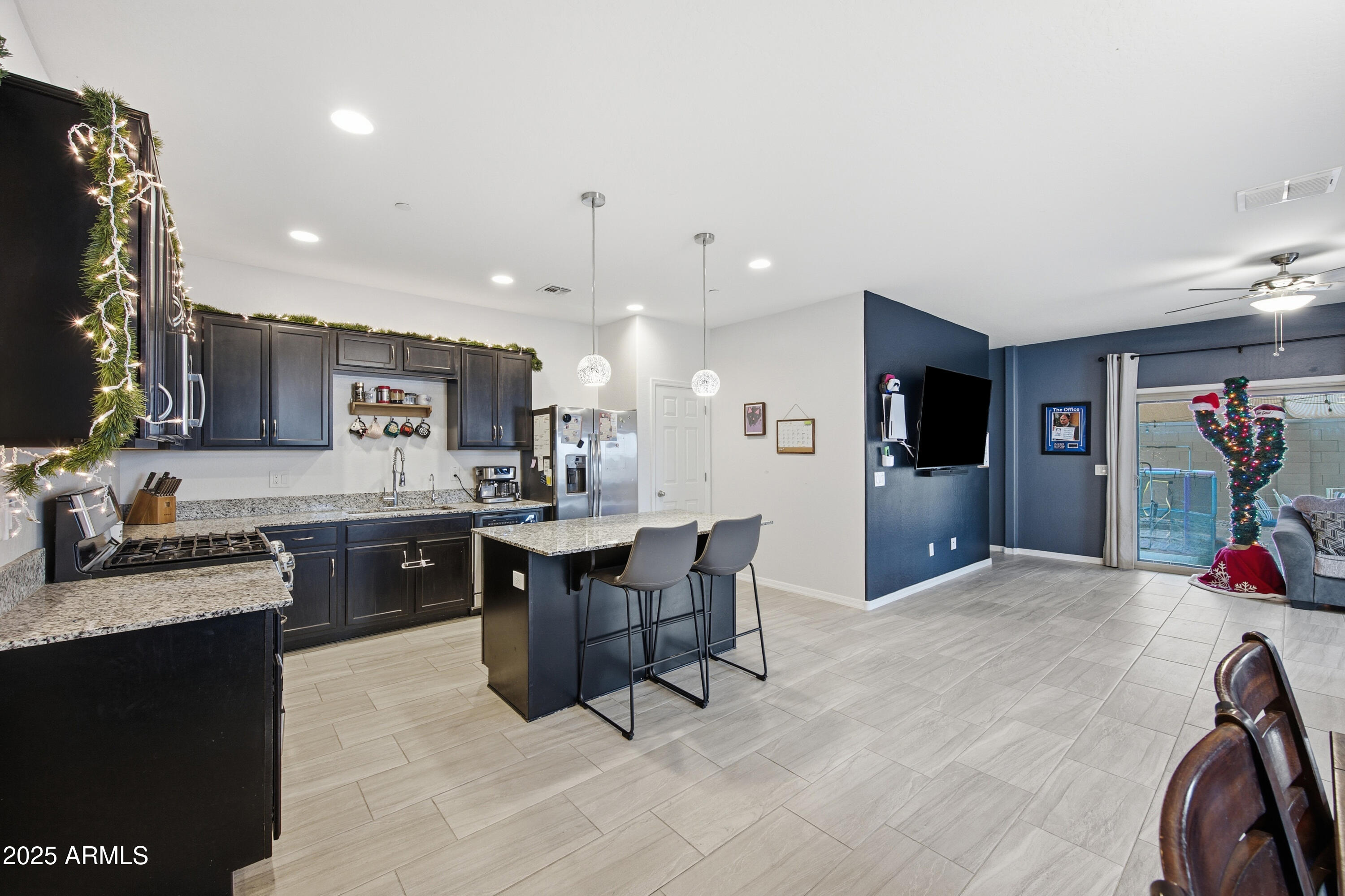 21359 W ALVARADO Road