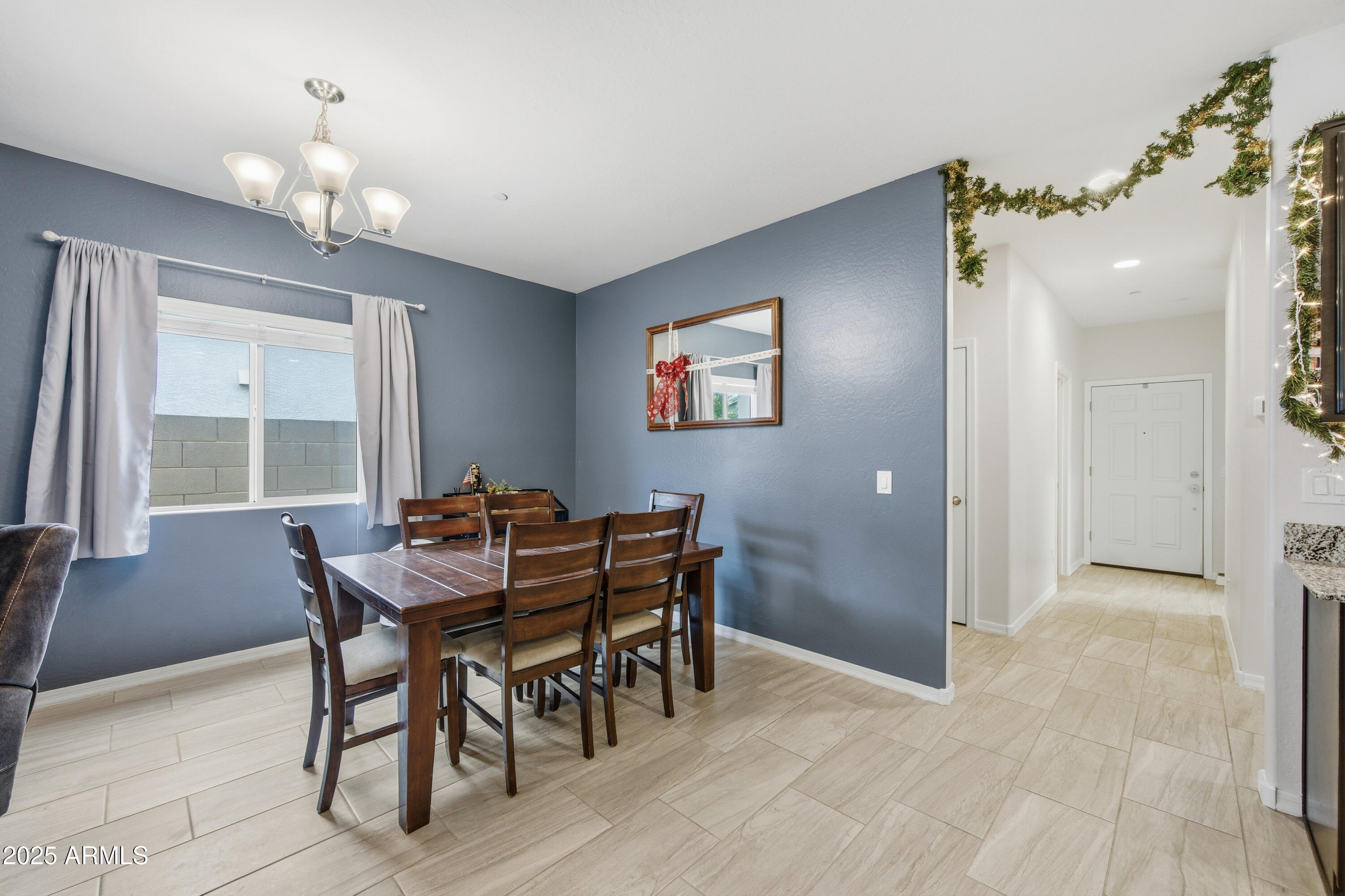 21359 W ALVARADO Road