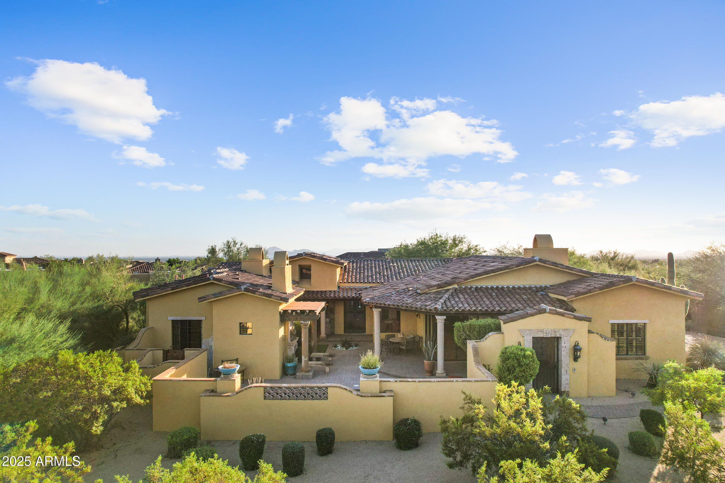 9290 E THOMPSON PEAK Parkway 409