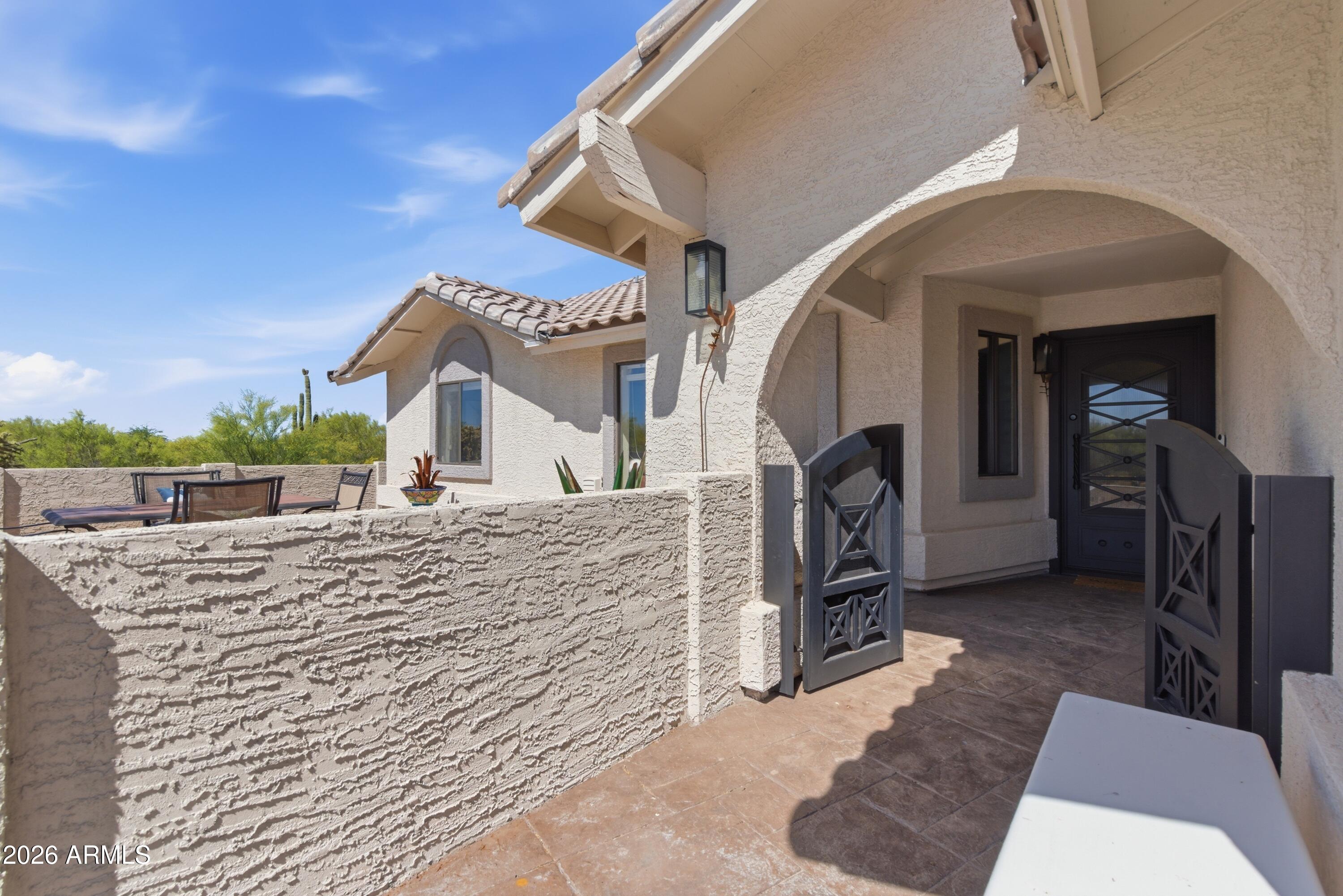10712 E HUMMINGBIRD Lane