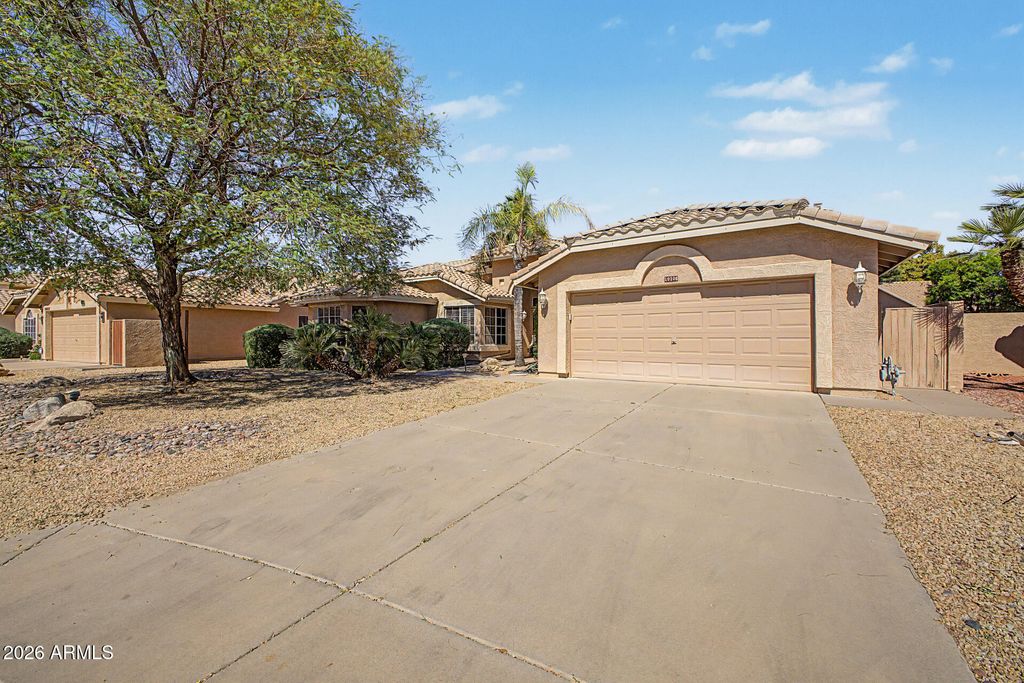 Photo of 19105 N 90th Drive, Peoria, AZ 85382 (MLS # 7015464)