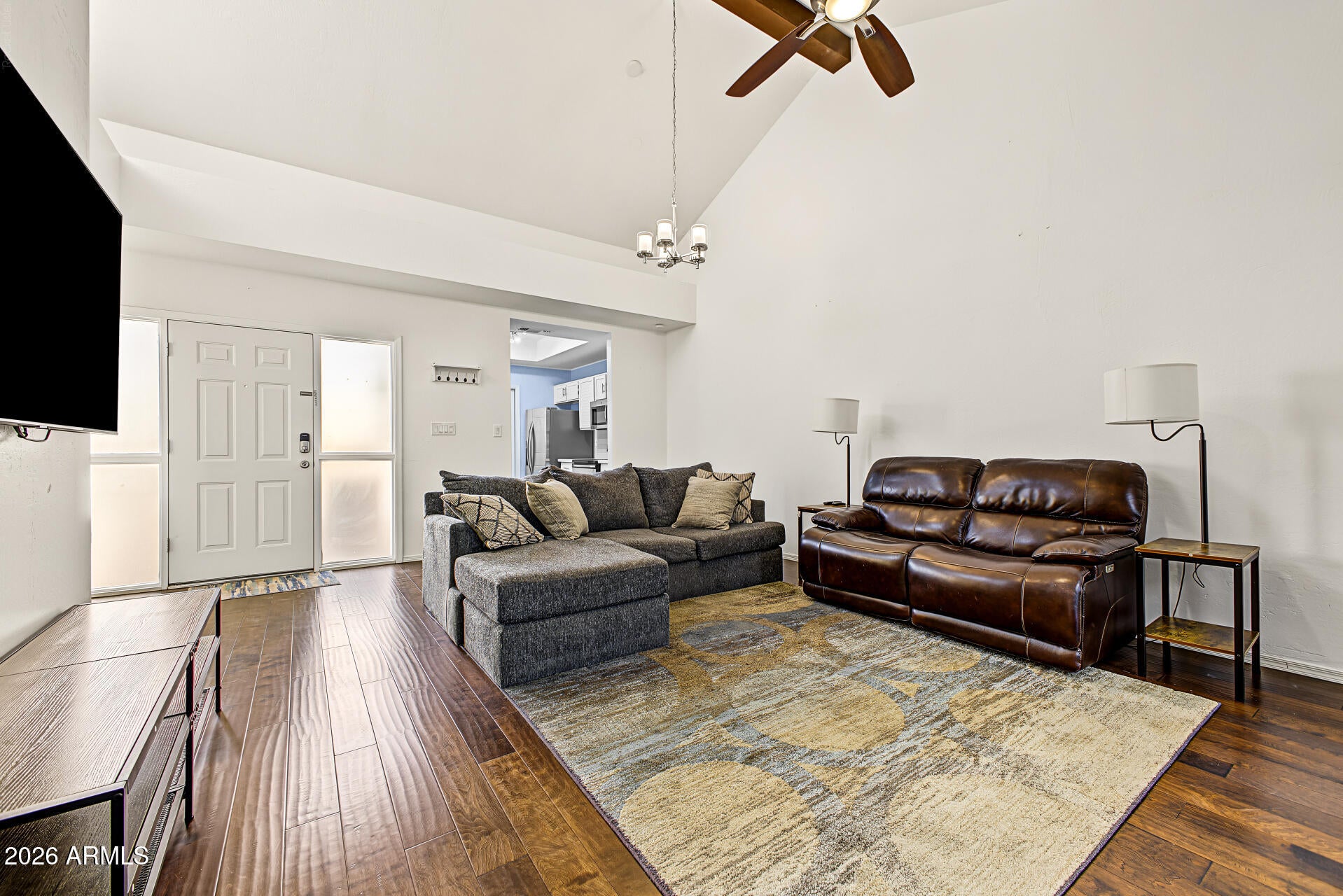 371 W LODGE Drive