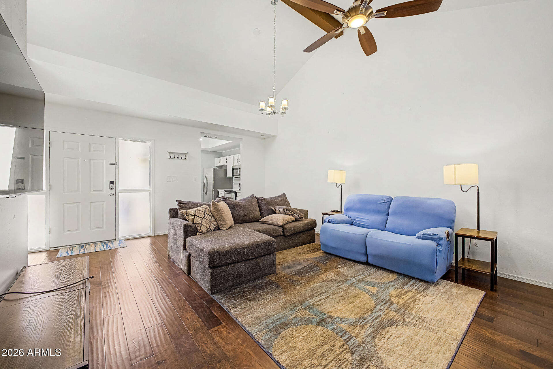 371 W LODGE Drive