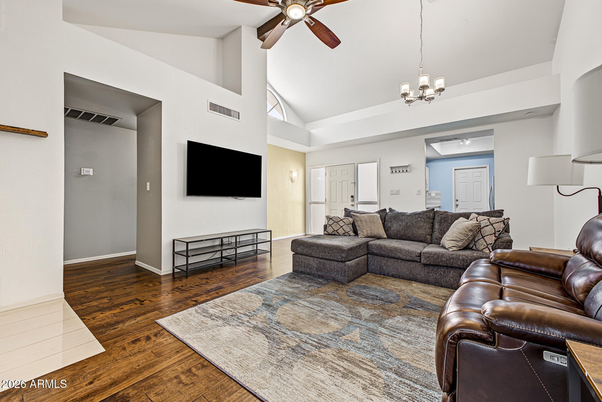 371 W LODGE Drive