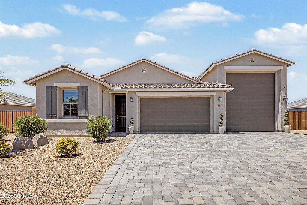 Photo of 123 S Naples Lane, Casa Grande, AZ 85122 (MLS # 7022603)