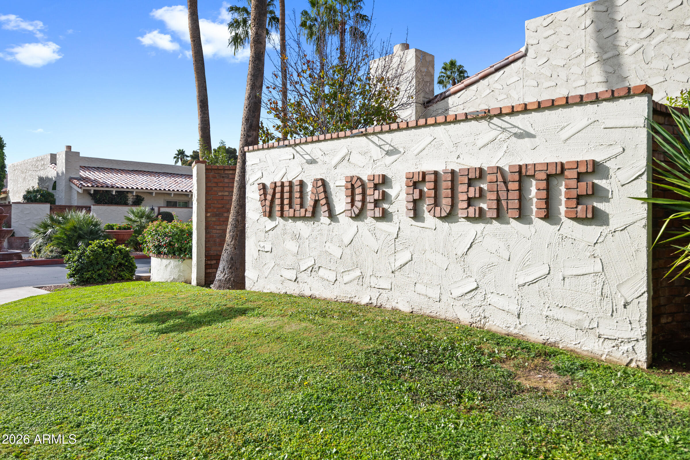 7118 E BUENA TERRA Way