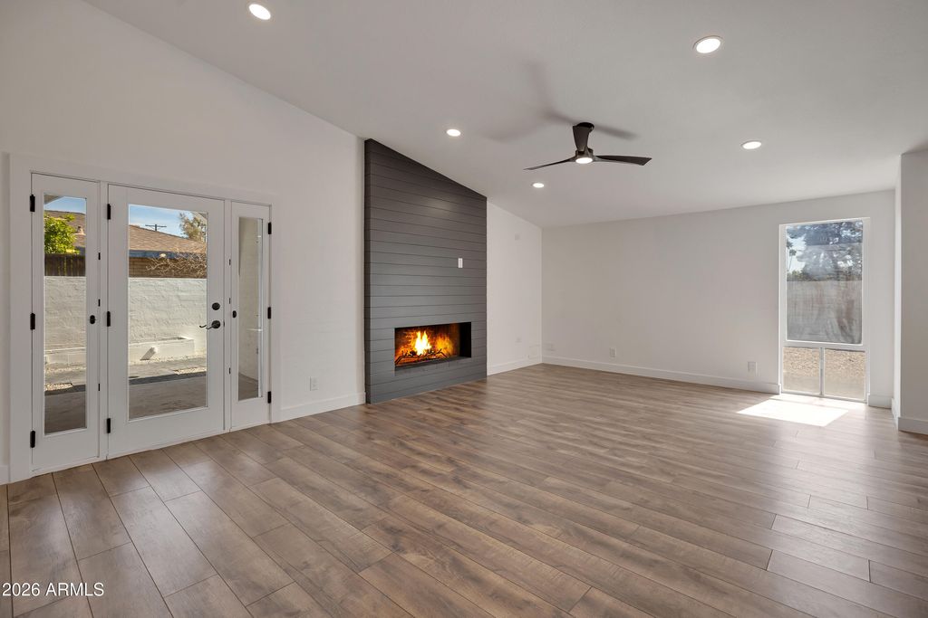 Photo of 2923 S Bala Drive, Tempe, AZ 85282 (MLS # 7003294)