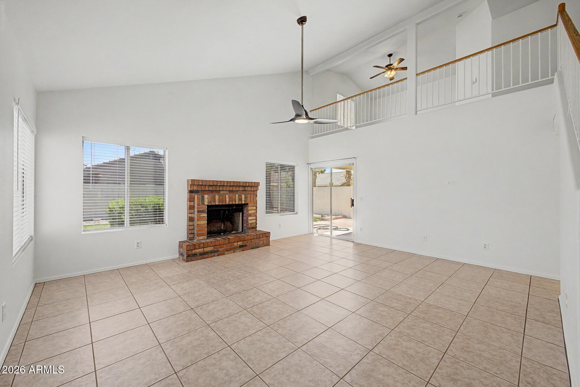 109 W SAGEBRUSH Street
