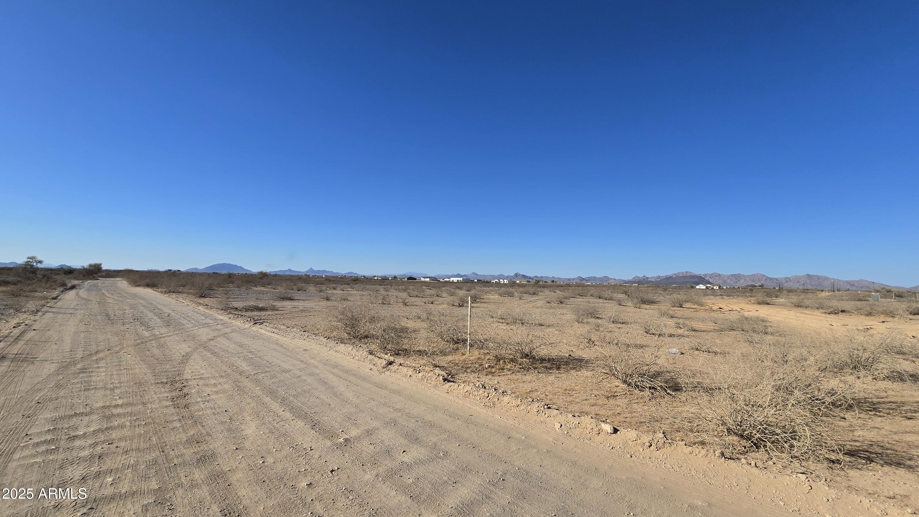 377XA W Orange Drive -