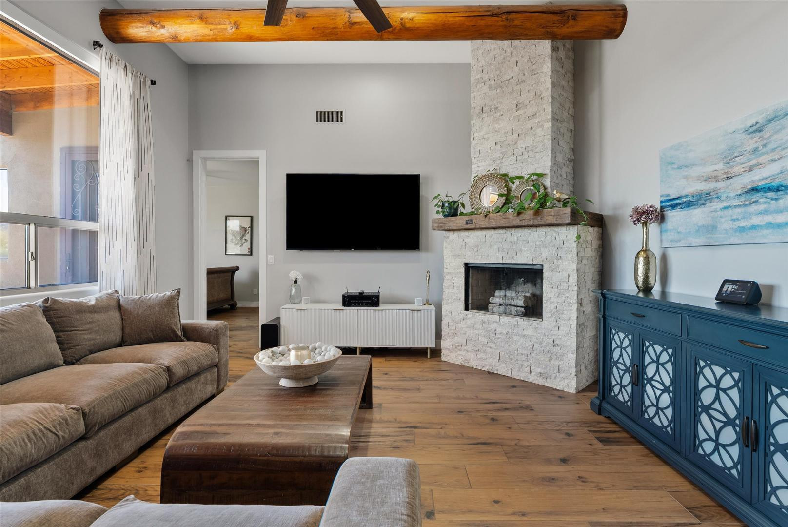 3314 W Here To There Drive