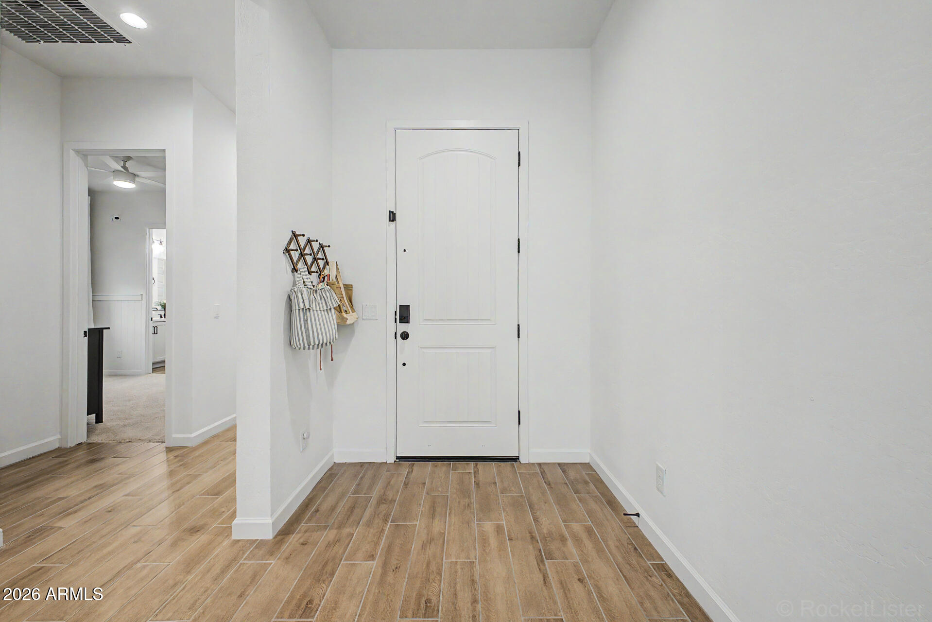 22618 E ROUNDUP Way