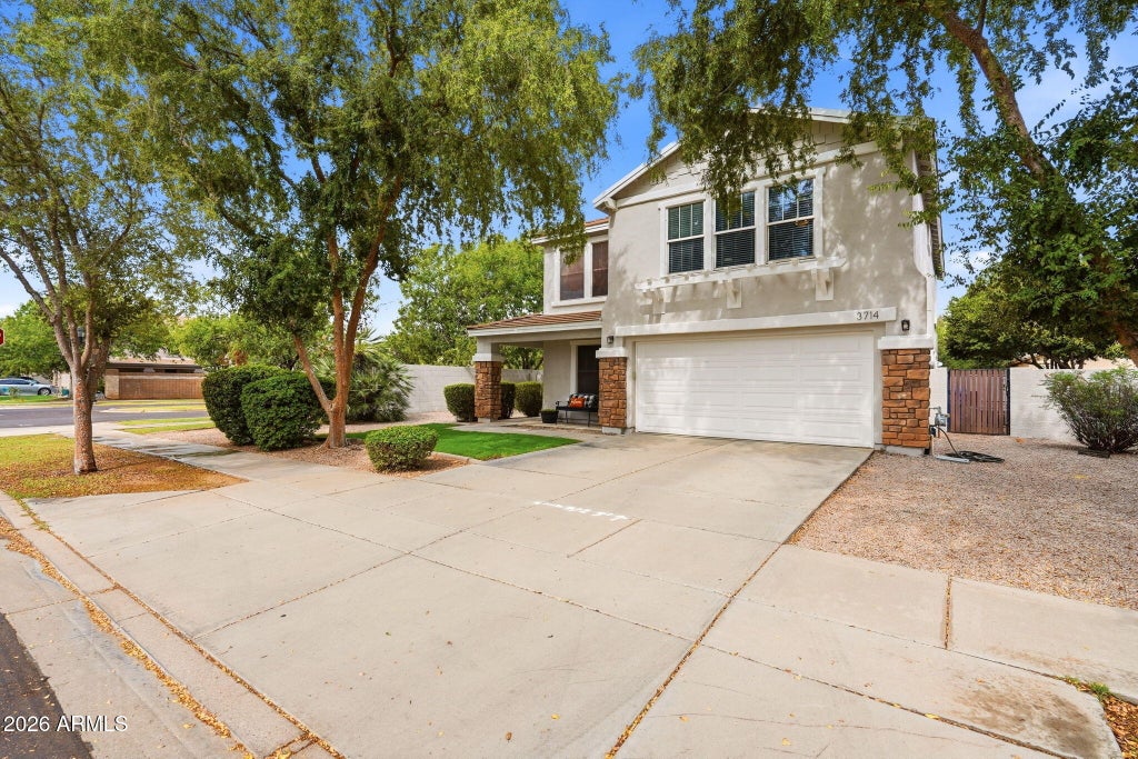 Photo of 3714 E Washington Court, Gilbert, AZ 85234 (MLS # 7092874)